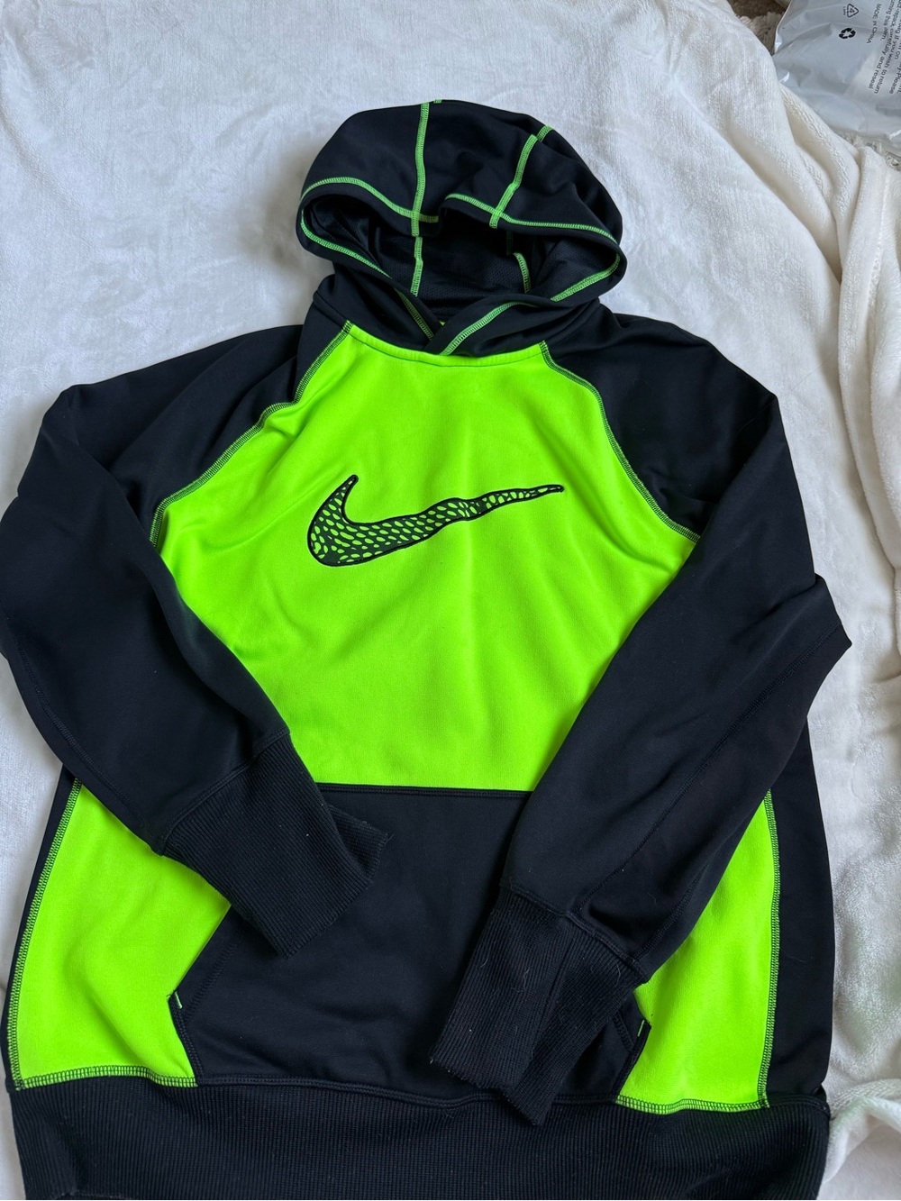 Nike Kids Black and Neon Green Pullover Hoodie